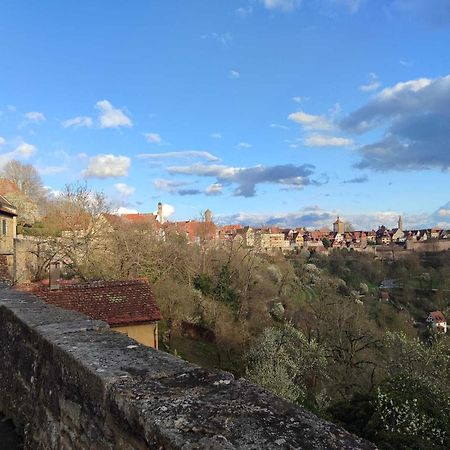 Ferien-Appartements Am Roedertor Rothenburg ob der Tauber Buitenkant foto